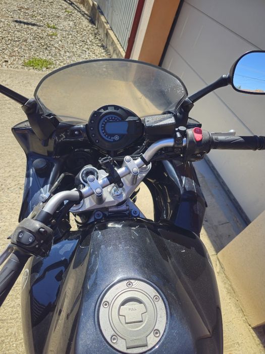 Vând motocicletă Yamaha Fz 6