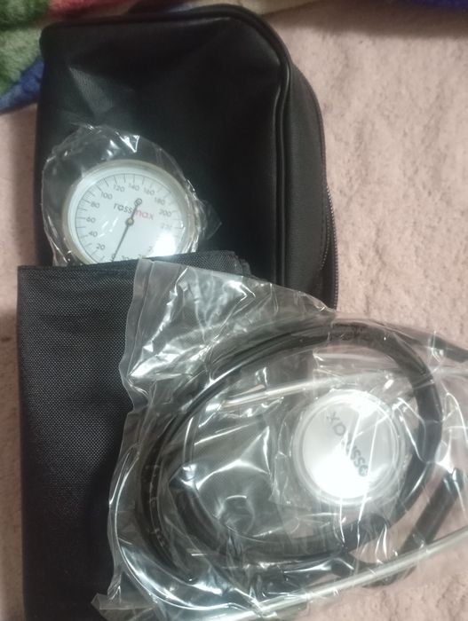 Продам новый тахометр