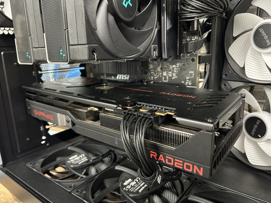 PC Gaming 9800X3D + 7900 XT 20GB +32GB RAM