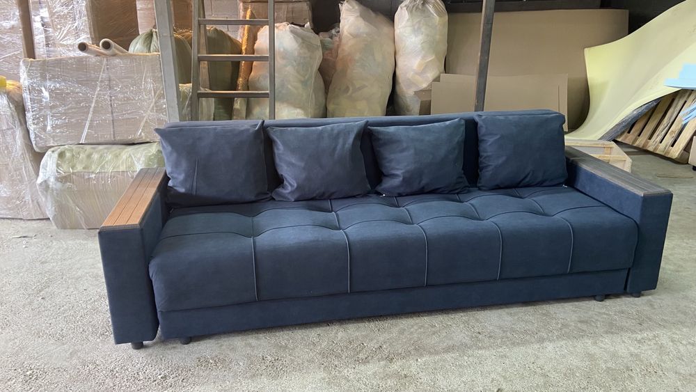 Производства Кровать с матрасом и без матраса