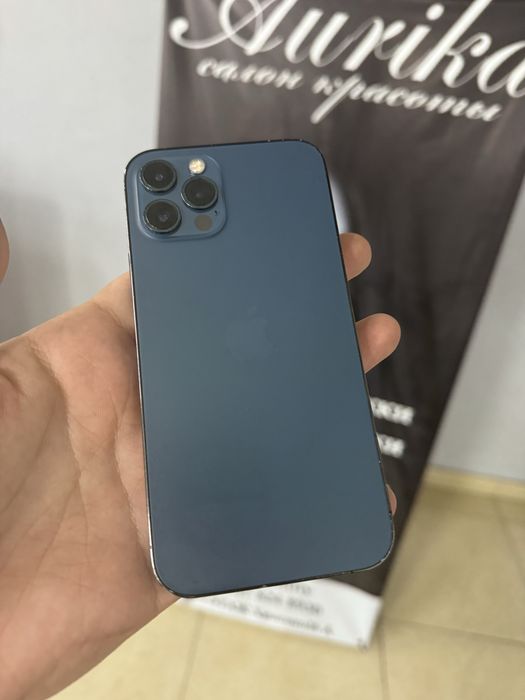 Продам Iphone 12 Pro