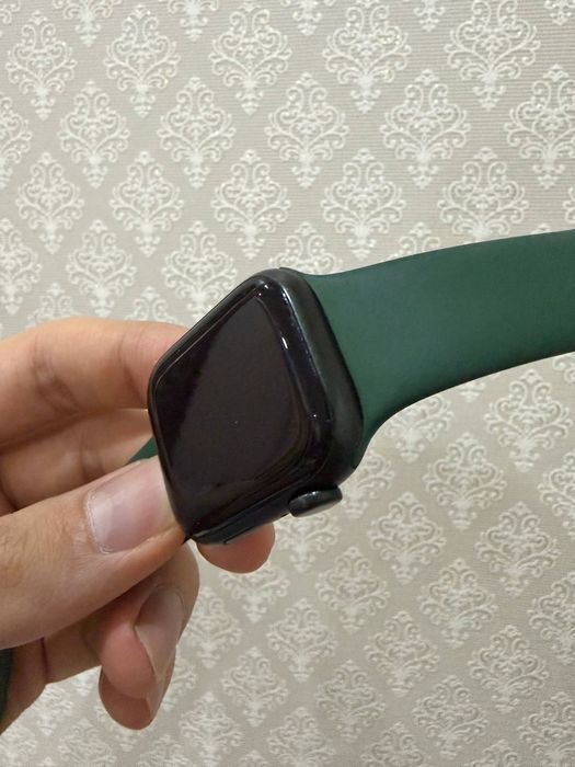 Apple Watch 7 41mm GPS WiFi