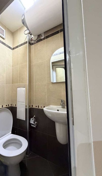 Дава се под наем Тристаен апартамент в София, Медицинска академия - 94 кв.м за 847.62 € - Снимка #14