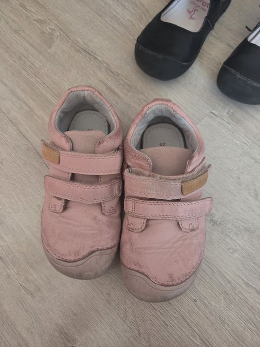 Продавам боси обувки D.D.Step ,размер 28