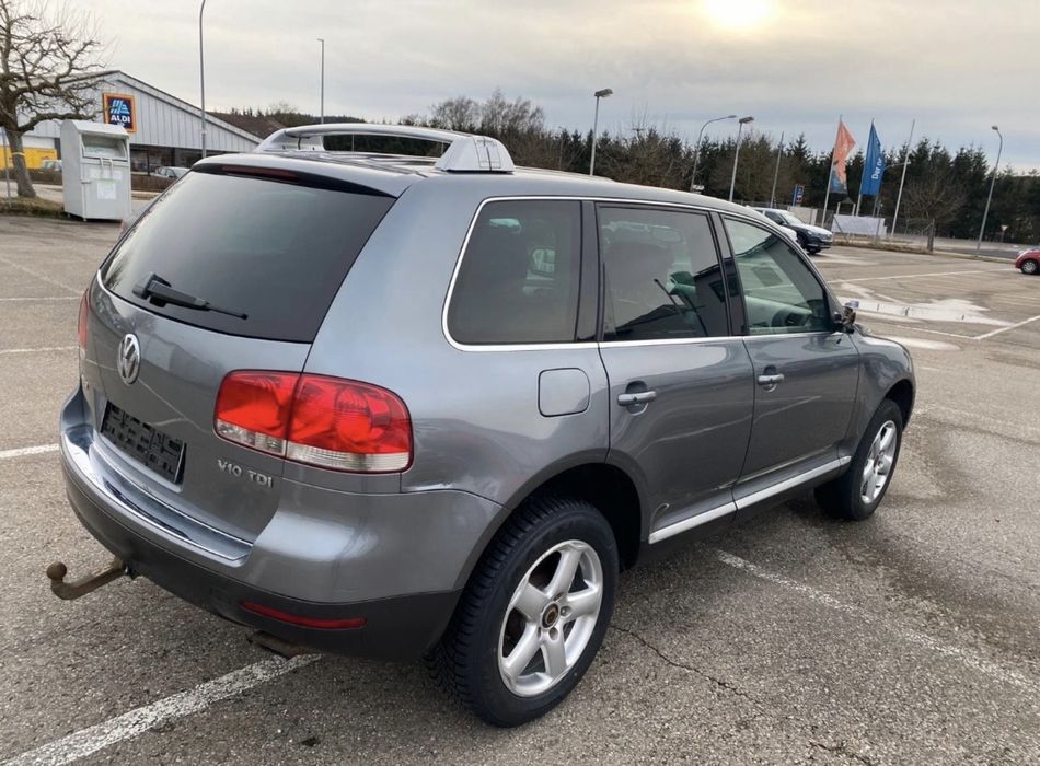 VW Touareg 2.5 R5 2004 год. На Части