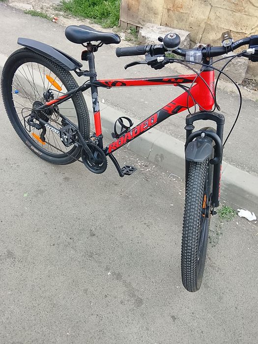 Vând bicicleta instare excelentă