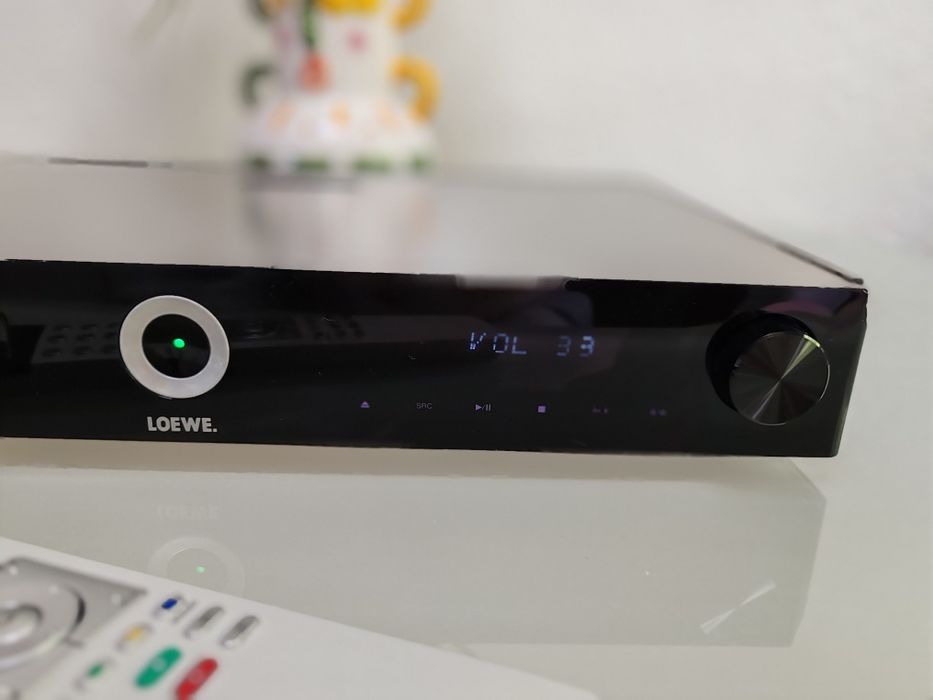 Loewe MediaVision 3D – player Blu-ray 3D, defect