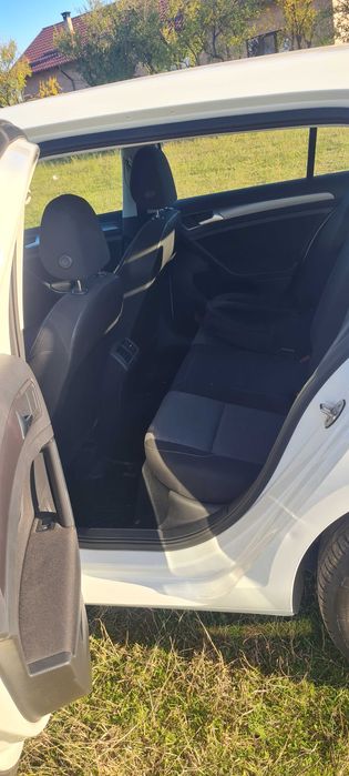 Golf 7 2017 1.2 benzina, impecabila