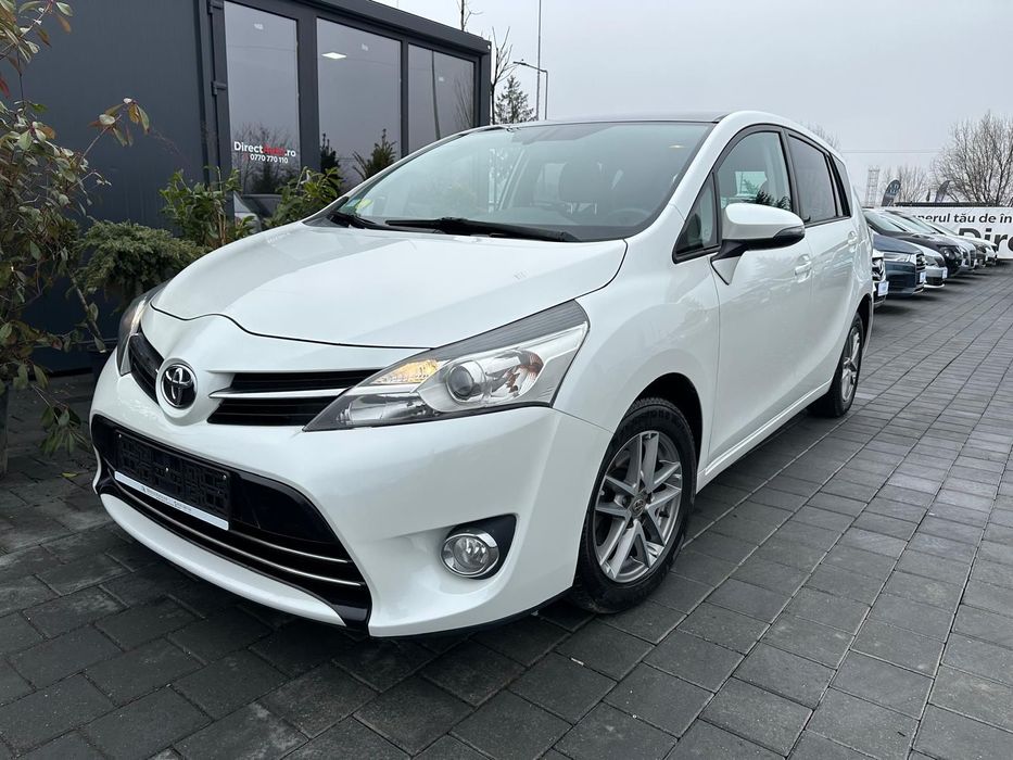 Toyota Verso 2015 | Euro 5 | 1.6d 115 CP | Garantie 12 Luni | Rate avans 0