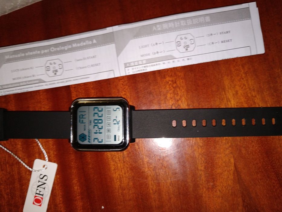 Ceas digital cu cronometru