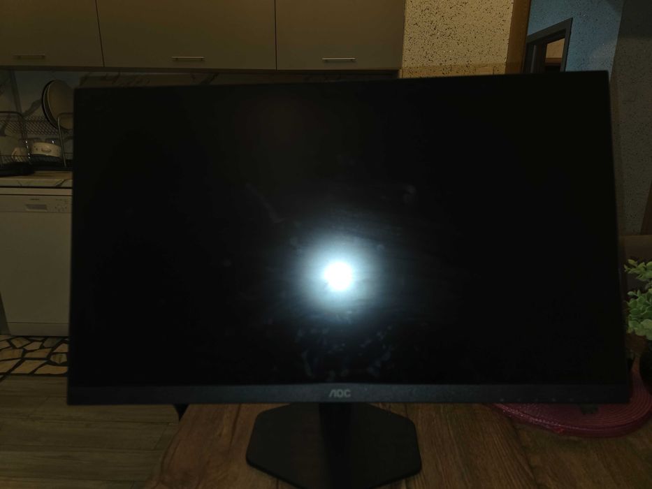 СПЕШНО: AOC Q27G4ZR 27" 2K 260Hz Fast IPS – КАТО НОВ