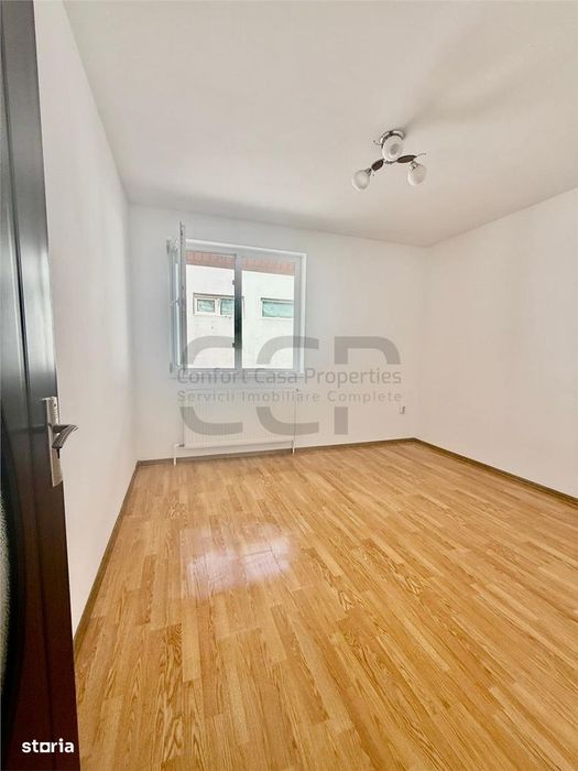 Aparatorii Patriei Vila P+1, NEMOBILATA, renovata acum