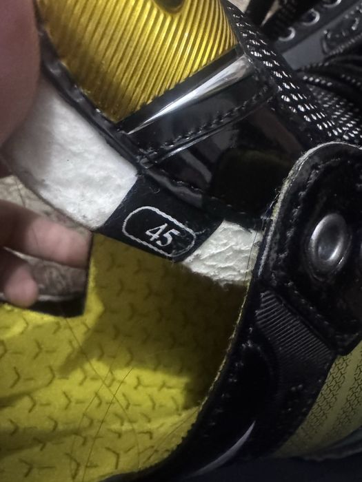 Продам коньки срочно