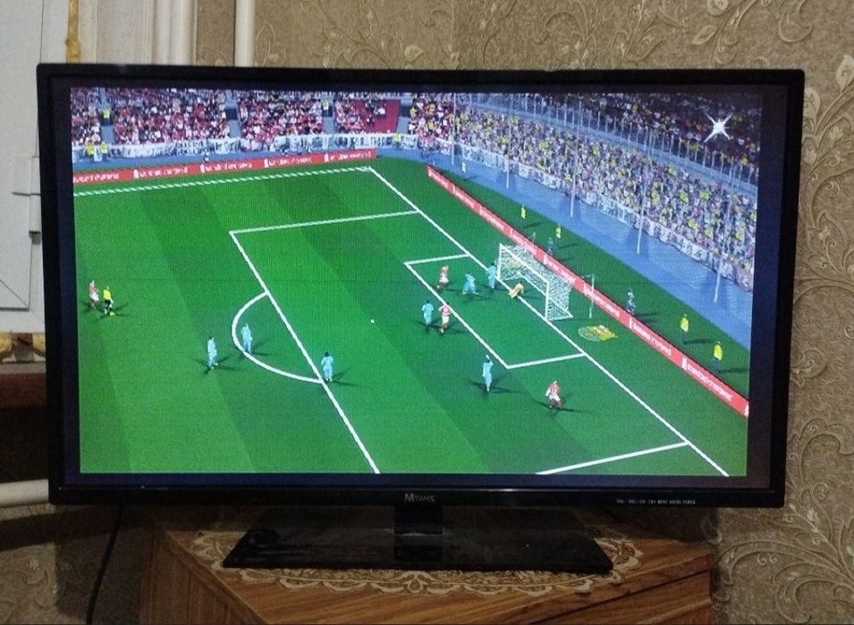 Sony Playstation 2 slim.