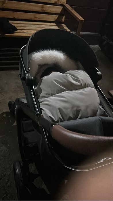 Продам конверт на выписку