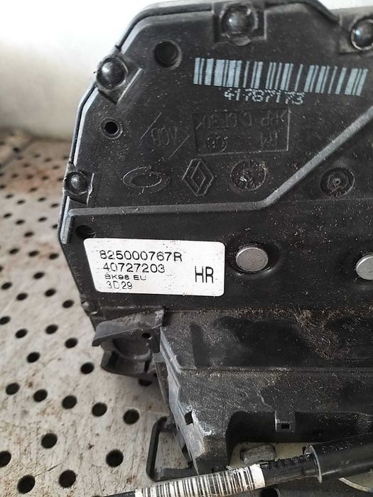 Broasca usa dreapta spate renault clio 4 825000767r