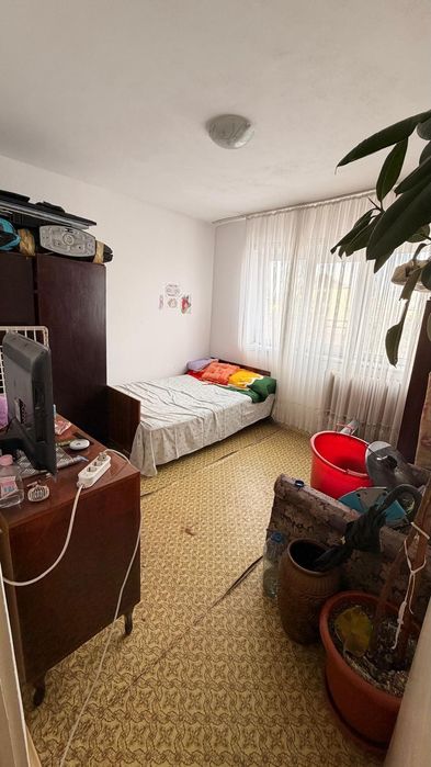 Vand Apartament 2 camere , Motru