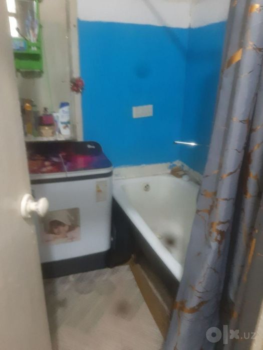 Продаётся 1/3/4 Юнусабад 13, возле базара