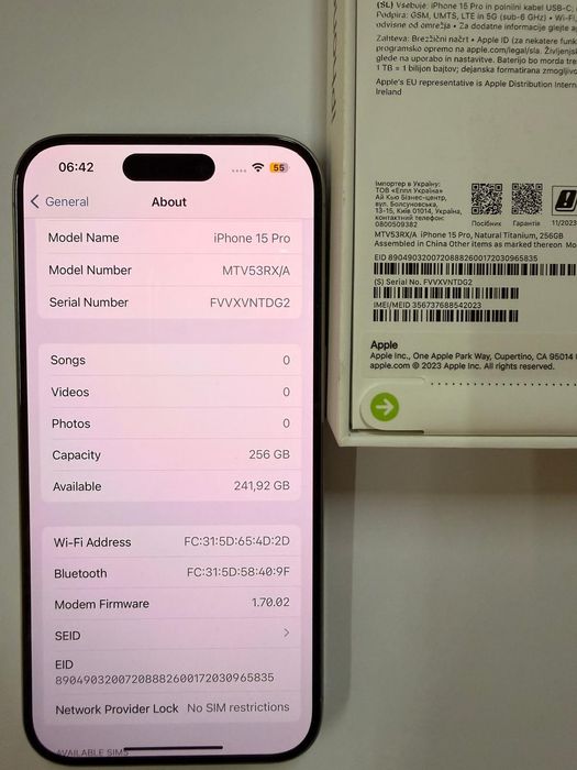 Iphone 15 Pro natural titanium silver