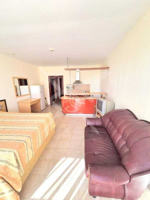 Продава се Едностаен апартамент в к.к. Слънчев бряг - 51 кв.м за 1050 €/кв.м - Снимка #3