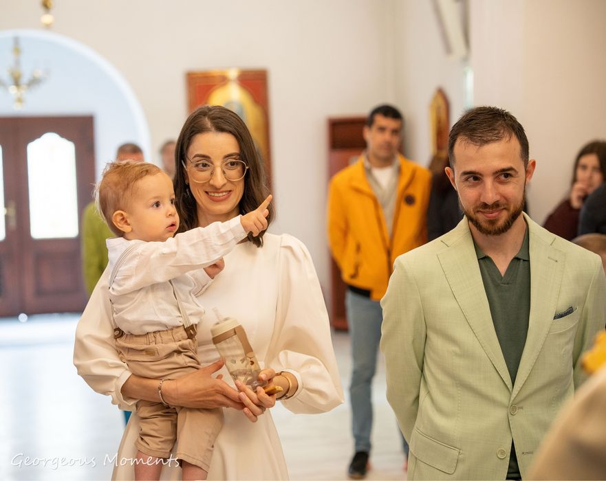 ФОТОГРАФ за Кръщене, Рожден Ден, Семейна и Детска фотосесия,