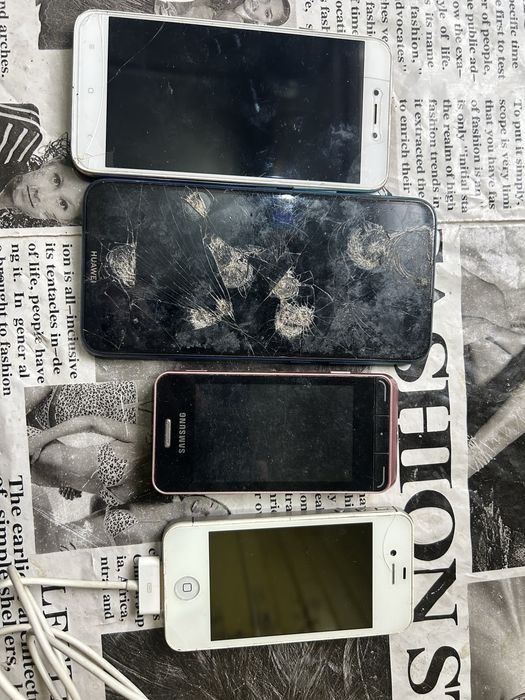 Телефоны на запчасти