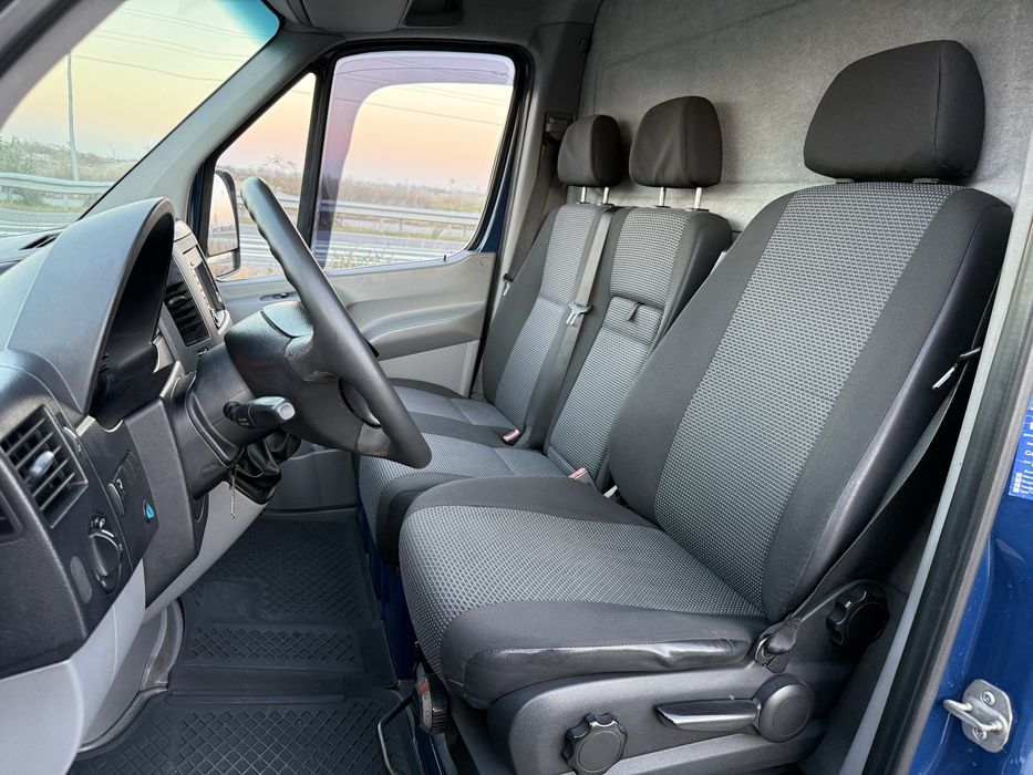 Автовоз Mercedes Sprinter 319 190к.с 6ск. 5 Метра Специален