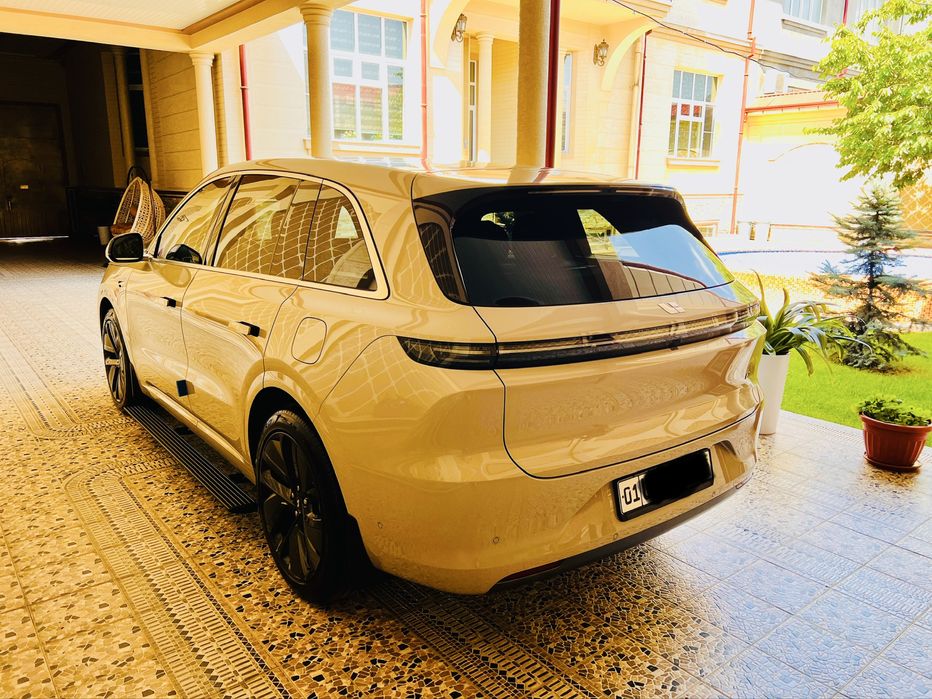 Lixiang L6 2024 — 4