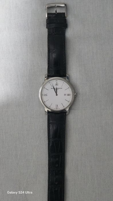 Часы Baume et Mercier