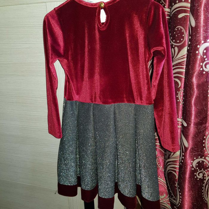 Платье на девочку