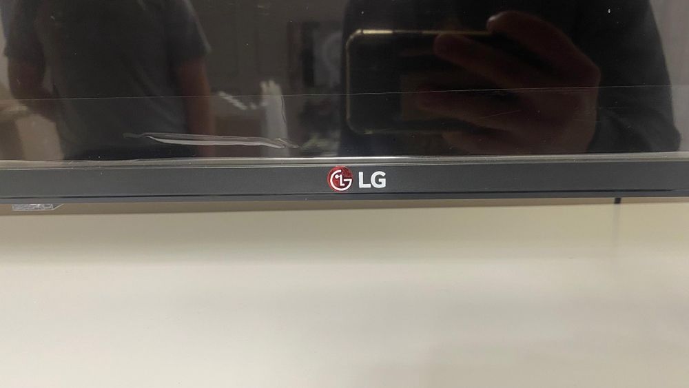 Смарт телевизорр