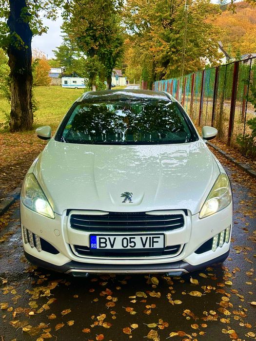Peugeot 508 RXH hybrid