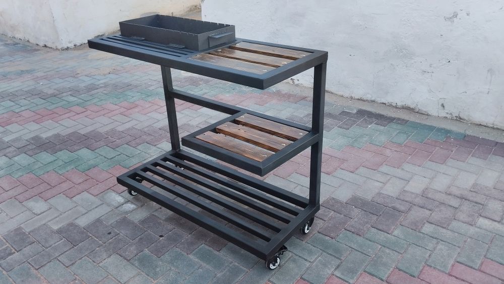 Мангал с колесиками (новый)