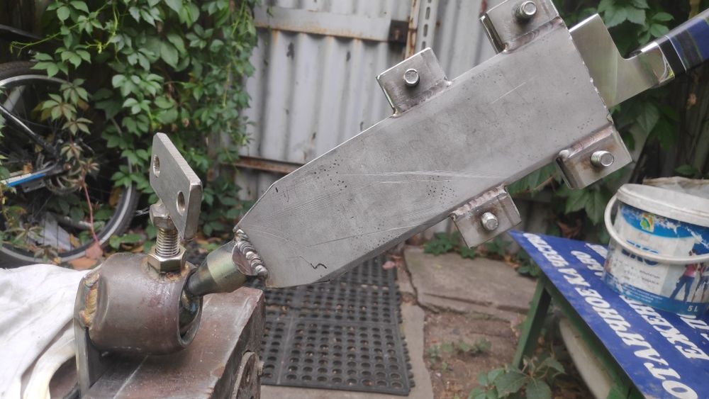 Тиски   ножидела