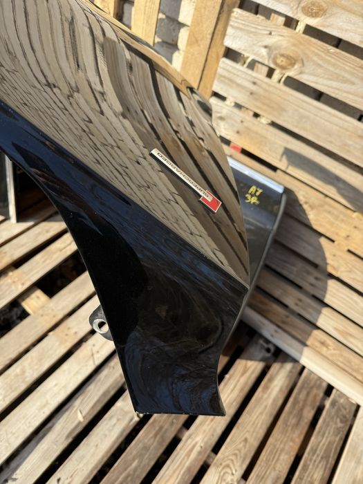 Преден десен калник за audi A7 C7 оригинален