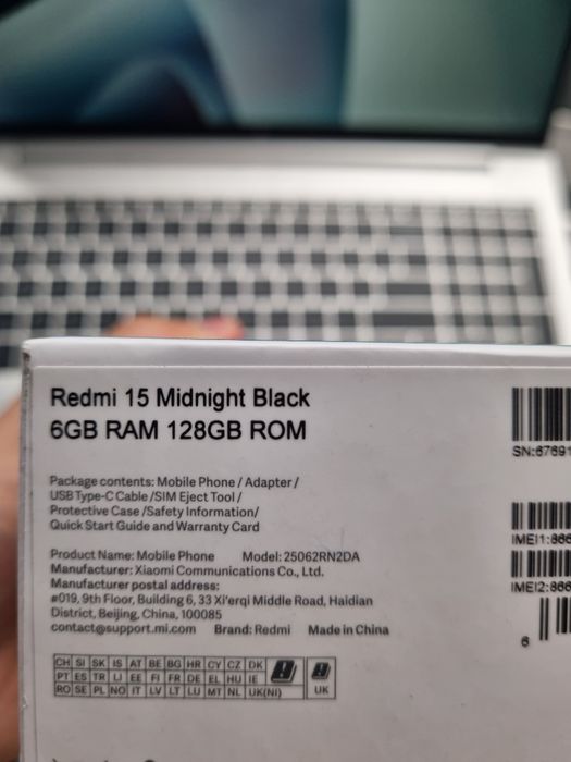 Xiaomi Redmi 15, 6.9" IPS, 50 Мп, 7000 мАч, зарядка 33 Вт, 6/128 Gb