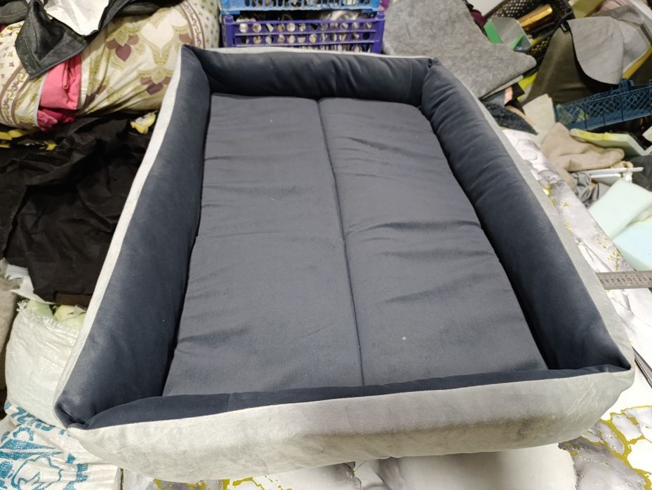 Лежанка для собак ооочень больших размеров