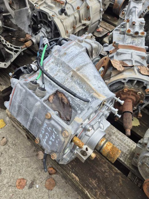 Раздатъчна кутия Тойота J120