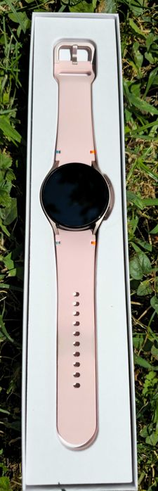 Smart часовник Samsung Galaxy Watch FE