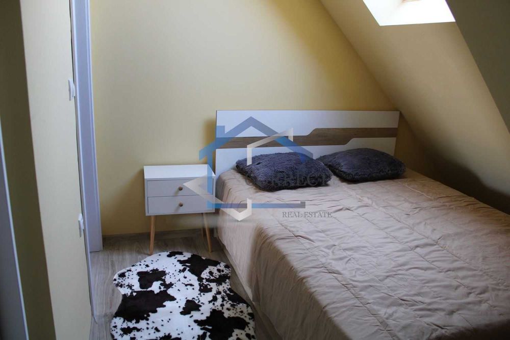 Дава се под наем Двустаен апартамент в Варна, Колхозен пазар - 55 кв.м за 341.7 € - Снимка #2