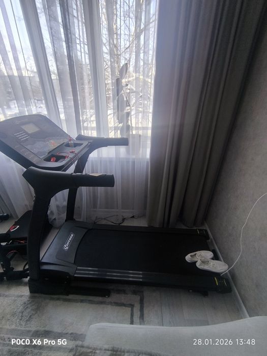 Продам беговую дорожку