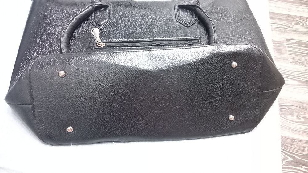 Продам сумку в хорошем состоянии