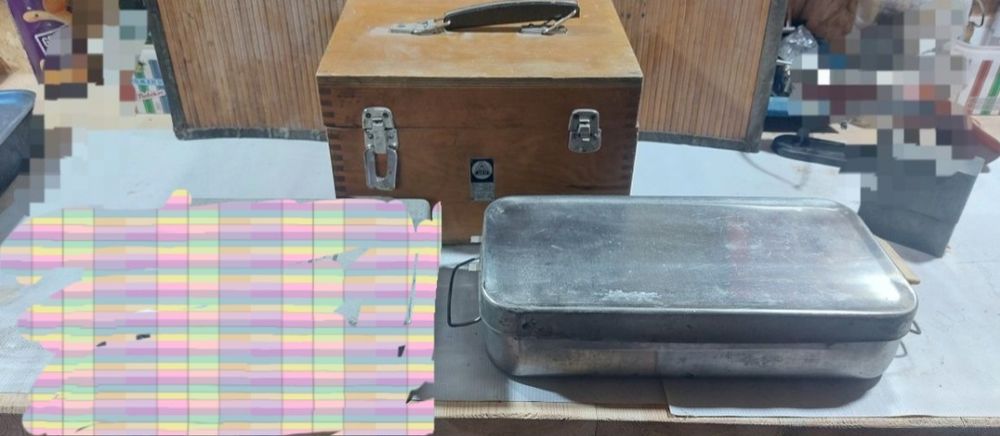 Чемодан ,  ящики