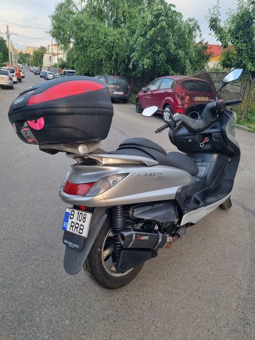 Yamaha Majesty 400 2004 întreținută