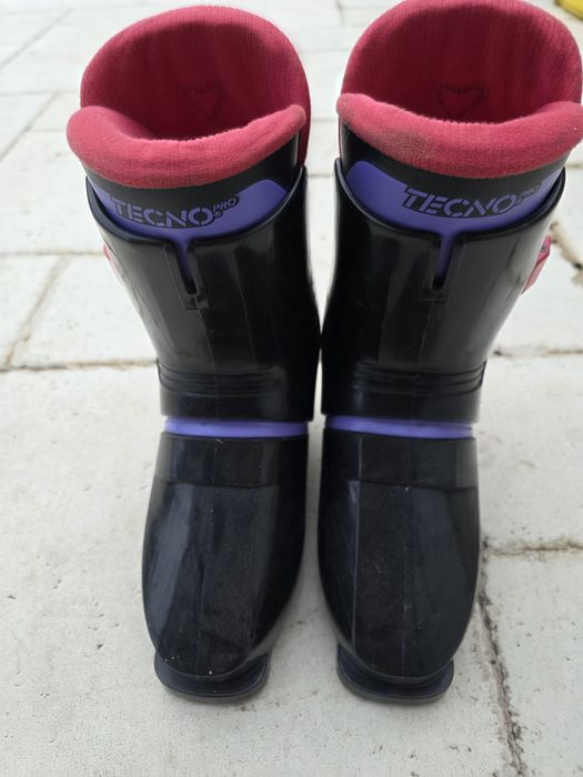 Clăpari mărimea 36-37, stare foarte bună