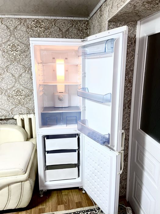 Продам холодильник Беко турция