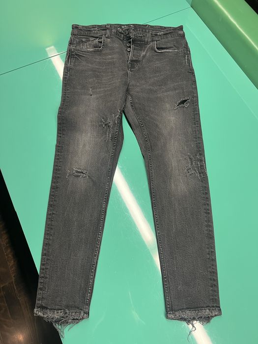 Мъжки дънки.