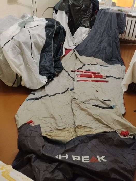 Продам палатку двухкомнатную
