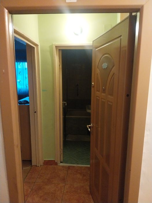 De ÎNCHIRIAT garsonieră CF 1 la parter in Micalaca  zona P-ta Soarelui