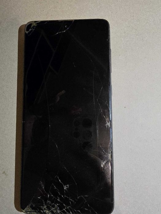 Telefoane Samsung Galaxy A12 și Samsung Galaxy A71